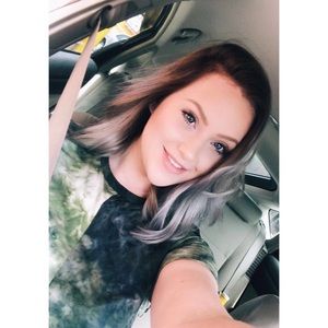 Meet your Posher, Robyn